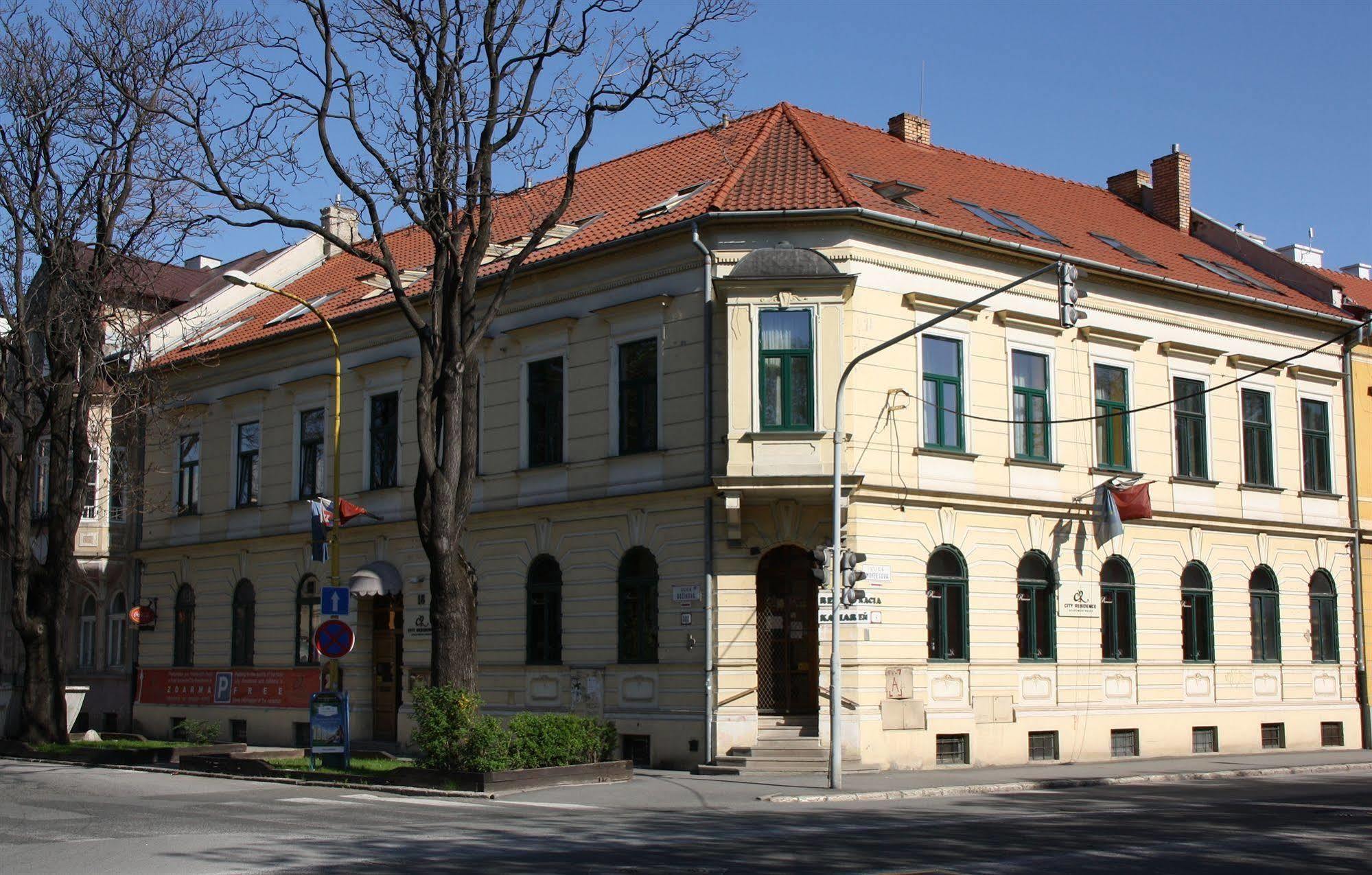 City Residence Apartment Hotel Košice Eksteriør bilde
