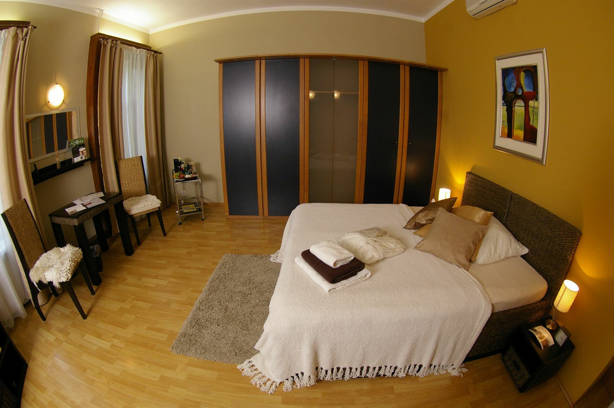City Residence Apartment Hotel Košice Eksteriør bilde